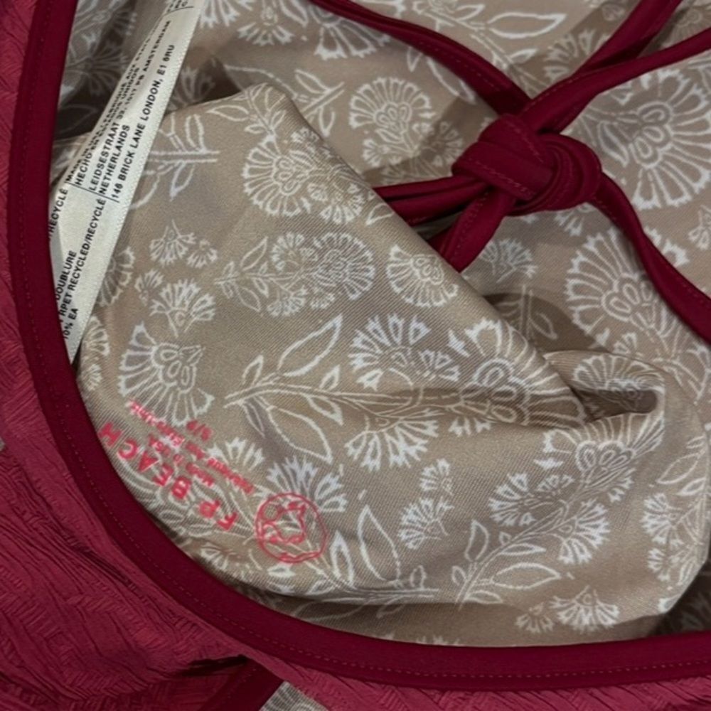 Free People Amber One Piece Swimsuit Free-est Beach Pink Berry Size Small NEW - Picture 8 of 9
